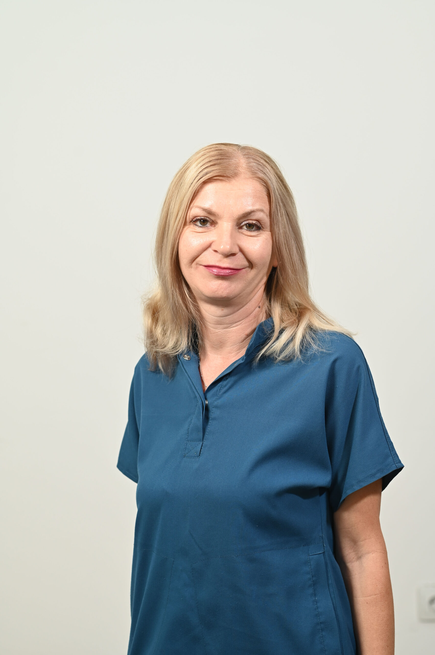 Снежана Стојменовиќ