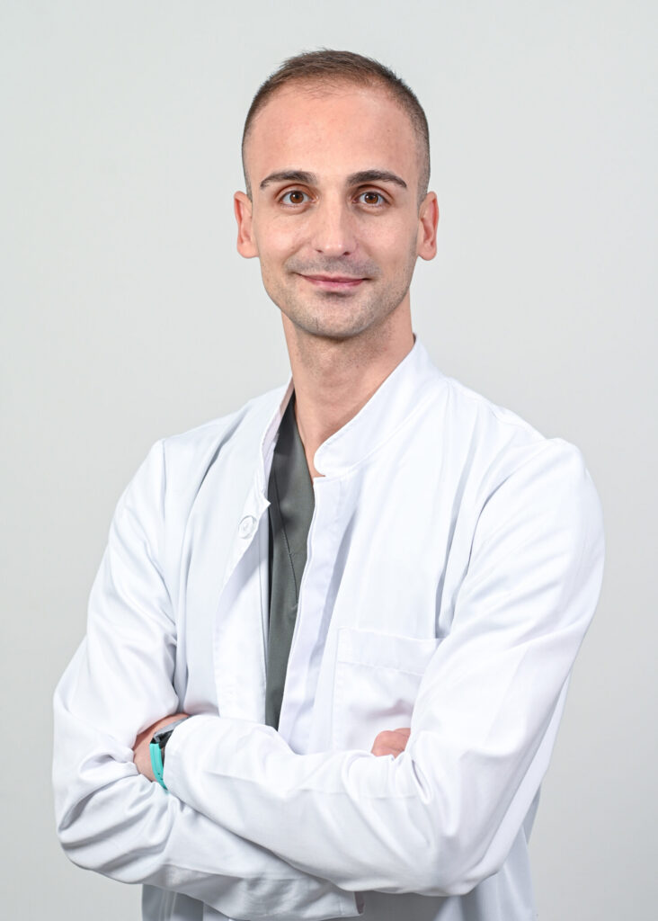 Д-р Игор Трпковски