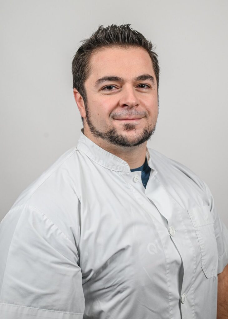 Д-р Дино Мојсиловиќ